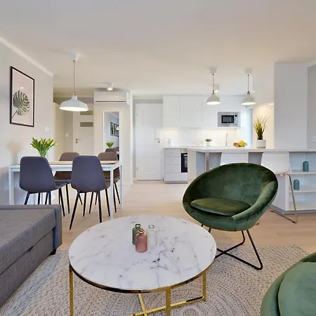 Argentis Kotlarska Apartment *